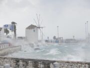 Κακοκαιρία: Σε ισχύ απαγορευτικό απόπλου