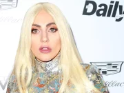 Παντρεύεται η Lady Gaga; (BINTEO)