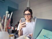Κομισιόν | Ελέγχονται 20 Έλληνες influencers