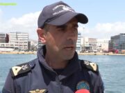 Πώς σώθηκε η Γαλλίδα που έπεσε στο λιμάνι του Πειραιά