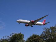 Τρόμος: Παρμπρίζ Boeing 787 ράγισε στα 40.000 πόδια