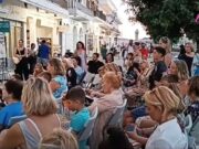Βιβλιοπαρουσίαση στην Παροικιά (ΒΙΝΤΕΟ)