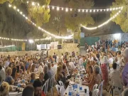 Μεγάλη επιτυχία η γιορτή του Καράβολα στις Λεύκες Πάρου (βίντεο)