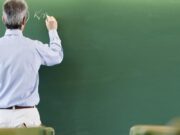 Οι εκπαιδευτικοί Πάρου και Κυκλάδων ζητούν τα αυτονόητα