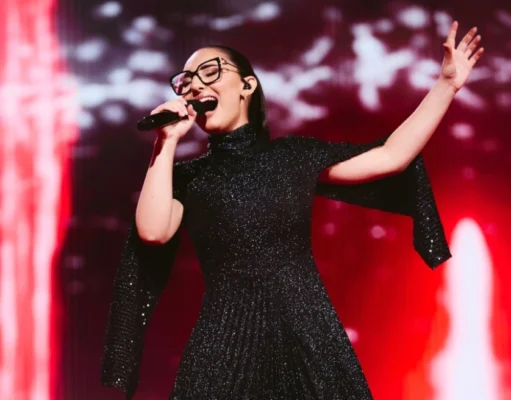 Η Κλαυδία μάγεψε το κοινό στον ημιτελικό της Eurovision (Βίντεο με το τραγούδι της)