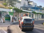 Εργασίες αποκατάστασης οδοστρώματος στον δρόμο Λευκών – Χοιρόλακα