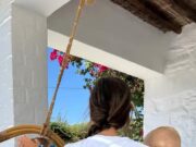 Στην Πάρο βάφτισε τον γιο της η Εριέττα Κούρκουλου | Τα χρήματα από το μυστήριο στα παιδιά της Γάζας