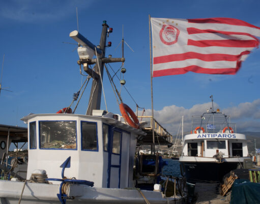 Οι πανηγυρισμοί στην Αντίπαρο για τον τίτλο του Ολυμπιακού (ΒΙΝΤΕΟ)