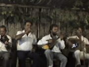 Η ορχήστρα «τα θεουδάκια» σε πανηγύρι της Πάρου πριν πολλά χρόνια (ΒΙΝΤΕΟ)